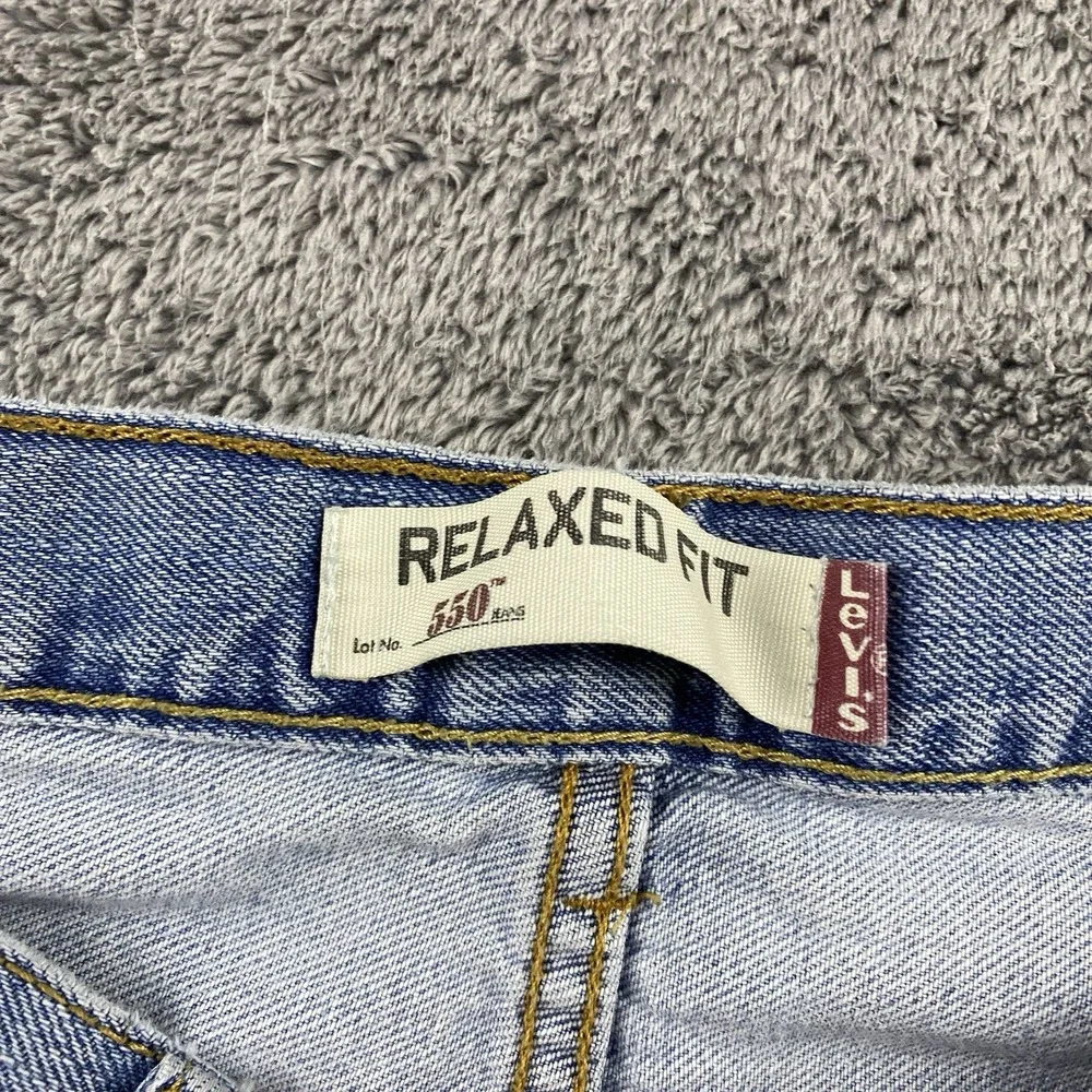 Levis 550 Relaxed Fit Jeans Mens 38x30 Blue Light Wash‎ High Rise